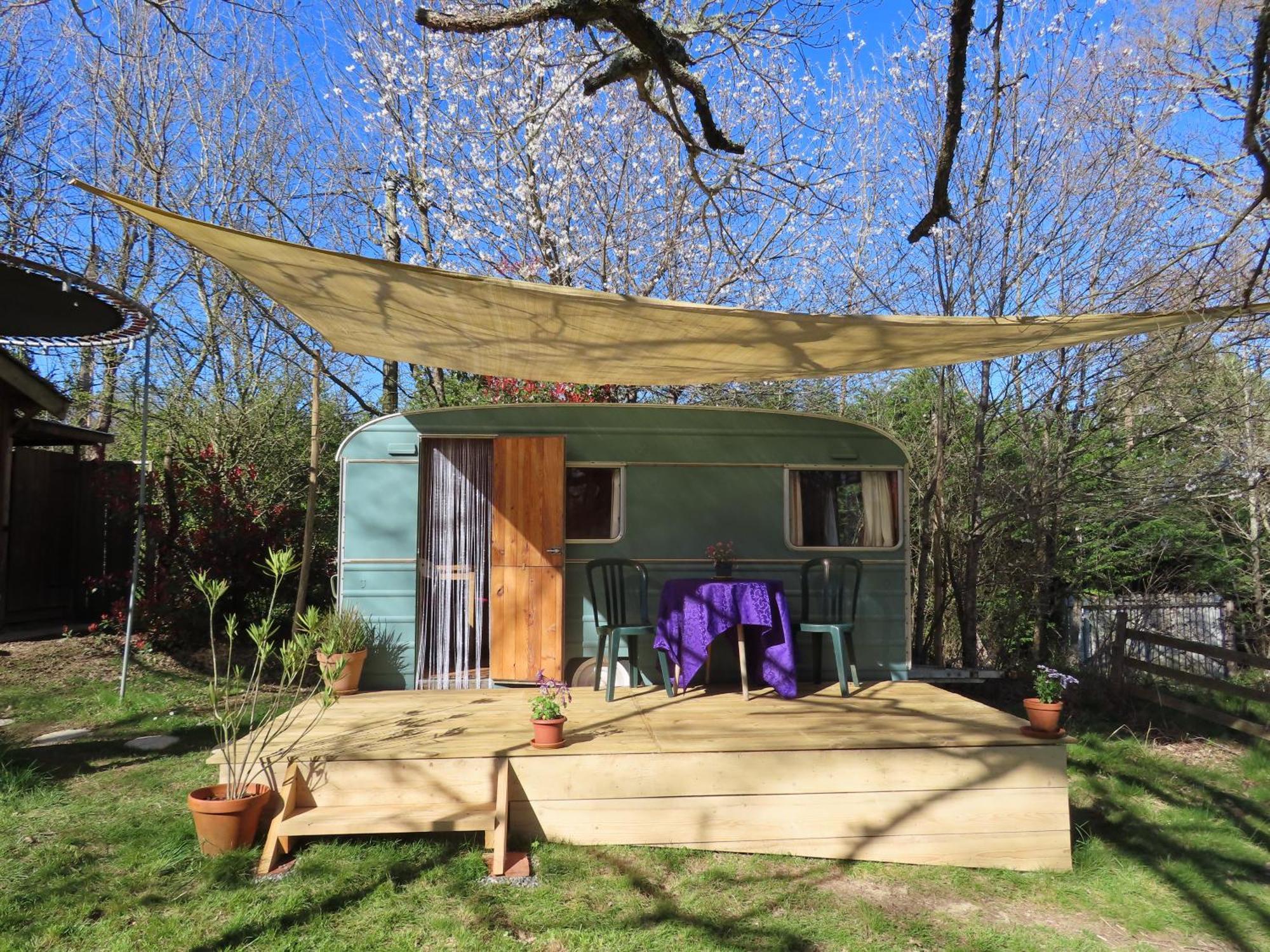Cosy Cabane Montbrun-Bocage Exterior foto